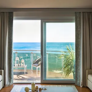 Grand 4*, Pietra Ligure Italia